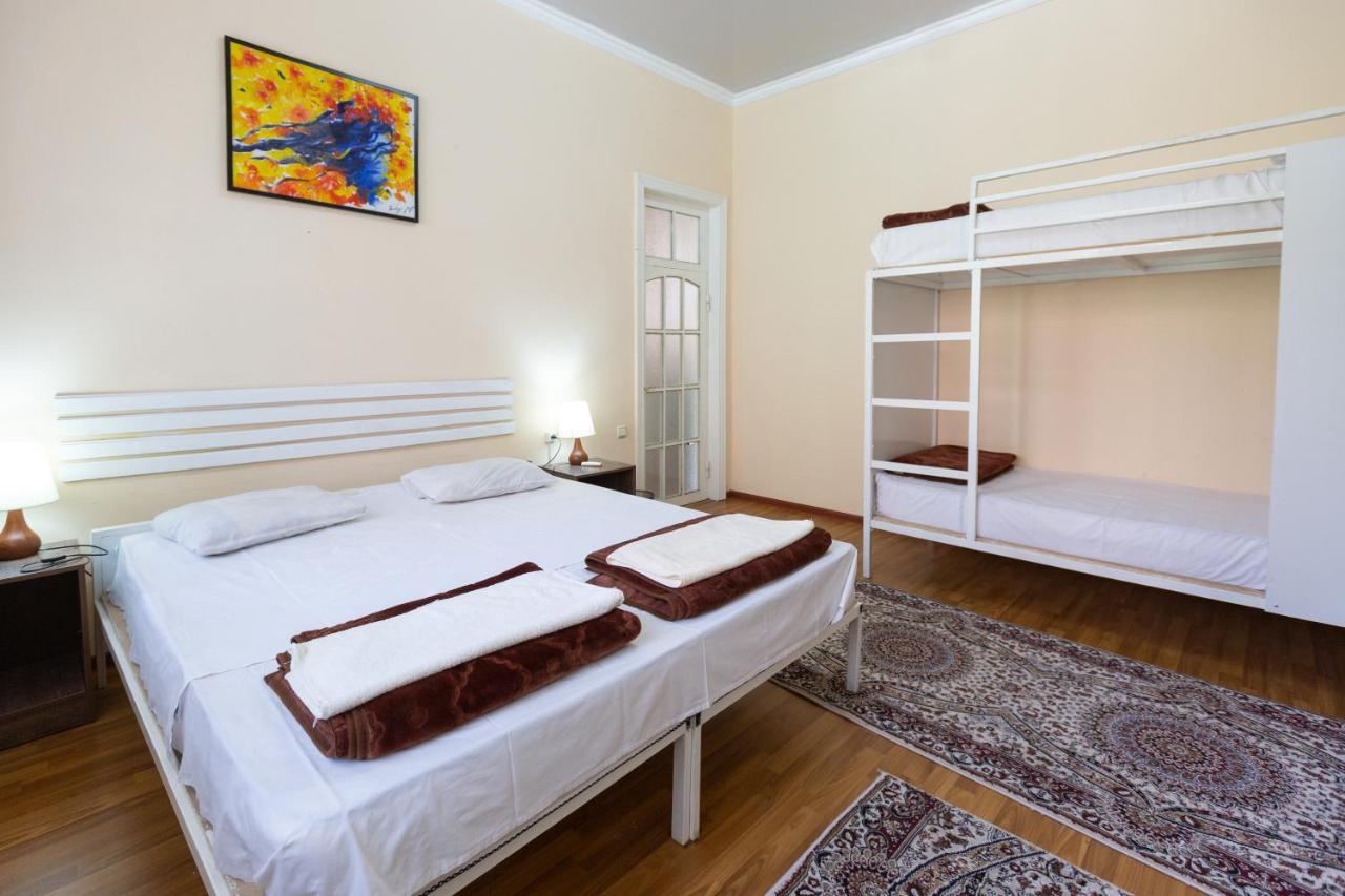 Light Hostel Τασκένδη Εξωτερικό φωτογραφία